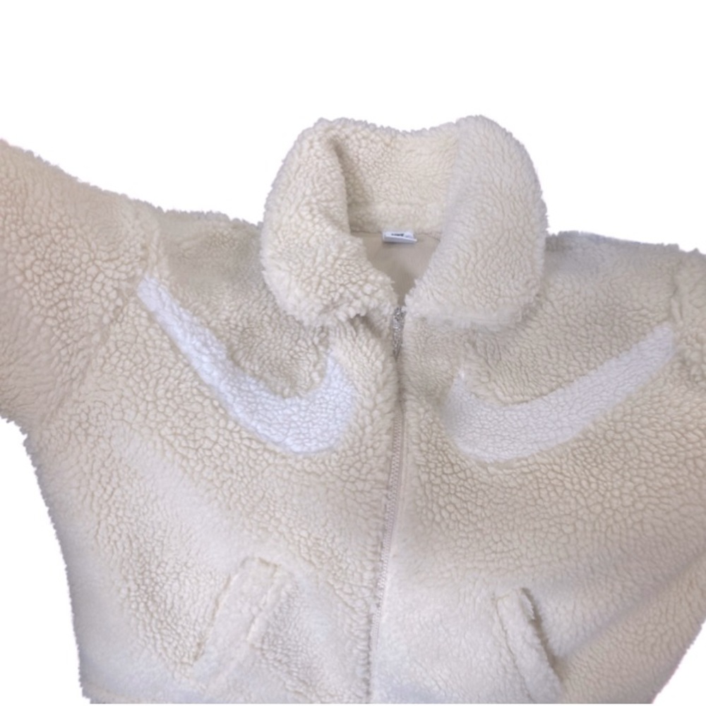 Women’s Nike Swoosh Sherpa Jacket